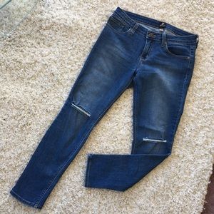 Distressed skinny ankle jeans!